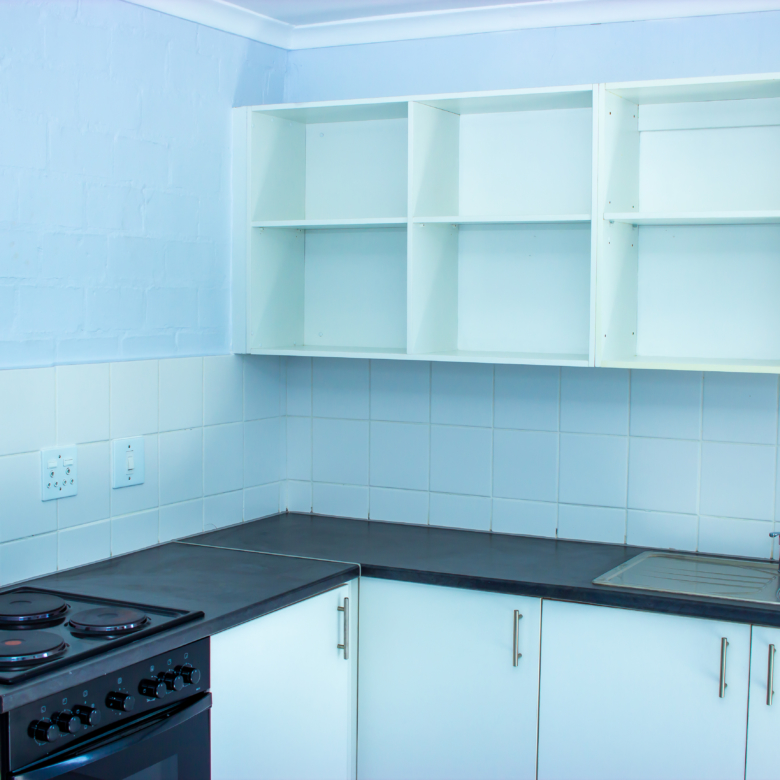 TWO BEDROOM APARTMENT TO RENT IN WYNBERG