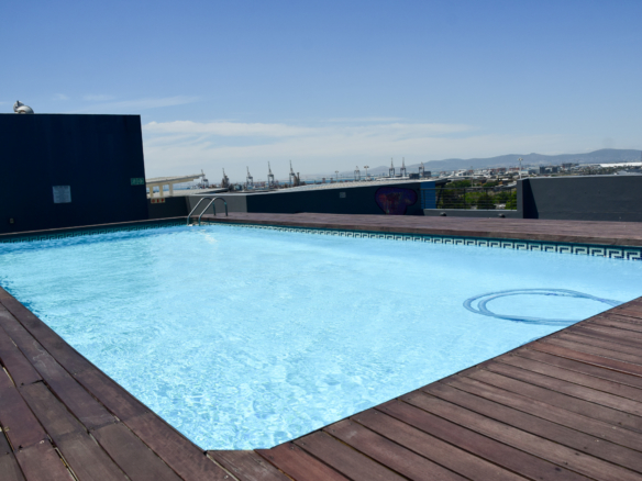 ONE BEDROOM APARTMENT WITH TERRACE TO RENT IN ZONNEBLOEM, CAPE TOWN