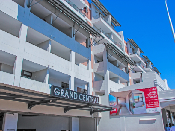 ONE BEDROOM APARTMENT FOR SALE IN WYNBERG
